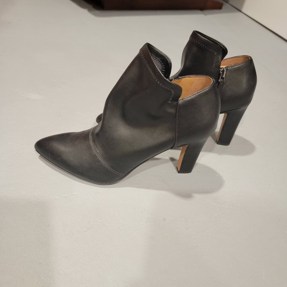 Franco Sarto Black Bootie: Leather, 3.5" Heel, 8.5M Excellent Condition! - Picture 2 of 4